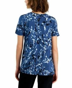 Alternative view of Alfani Women's Printed V-Neck T-Shirt, Created For Macy's